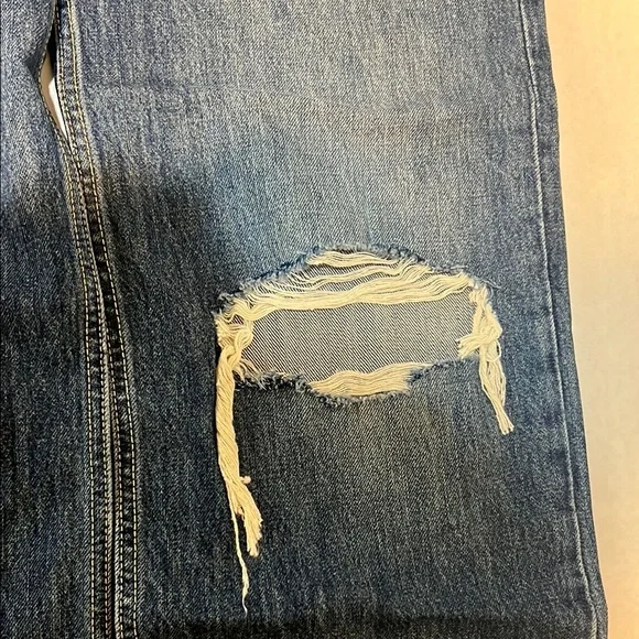 Levi's Blue Straight Jeans with Knee Distressing size 29 - Picture 7 of 9